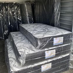 Brand New King/ Queen/ Full / Twin  Size Mattress With Box Spring 🚚Delivery Available 🚚