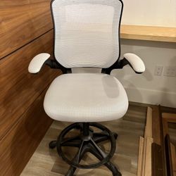 Tall Office Chair, Height Adjustable