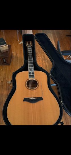 Taylor 25th Anniversary XXV-DR Acoustic Guitar – Excellent Playing Condition – Original Case