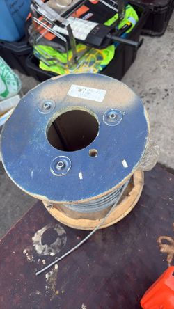 500 feet of steel cable