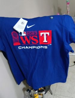 Nike XXL Team T-shirt New with Tags Retails $37 bucks Asking $12 Each one (Several Available) Firm on Price