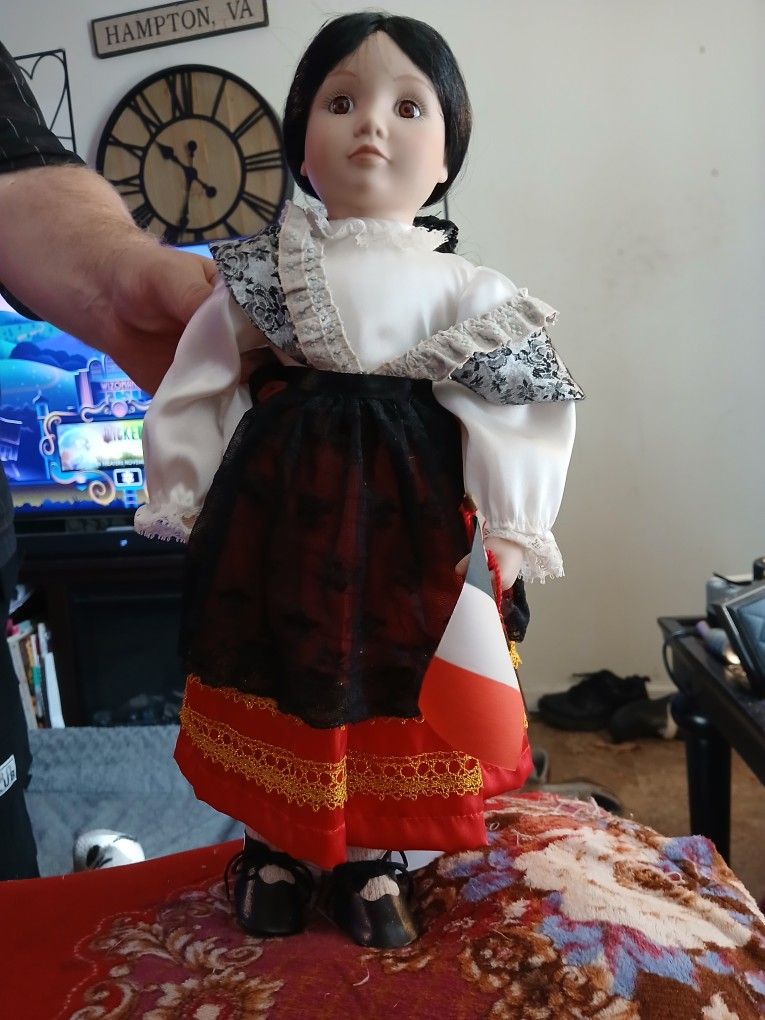 1992 Doll From Italy Adriana 30.00