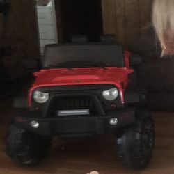 Toys - Power Wheels Jeep 