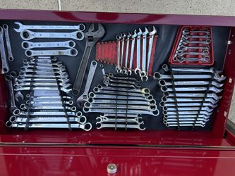 Snap On Tool Box With Tools