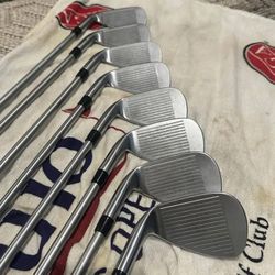 Golf-Clubs 
