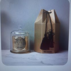 Soy Wax Deluxe Scented Candles In Glass Jar With Glass Lid- Black, Silver And Gold