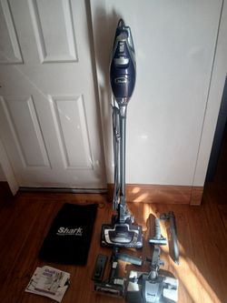 Shark rocket deluxe pro vacuum