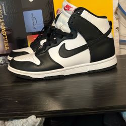 Nike Dunk High Retro 