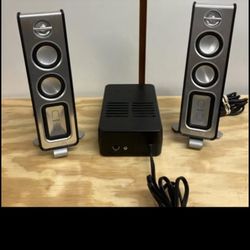 Philips Desktop/Sound System 80 Watts Speakers Bass MMS321/17 120V AC 60Hz 250mA