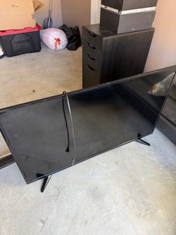45 inch Roku TV