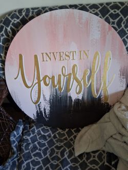 28" round wall art pickup only cash