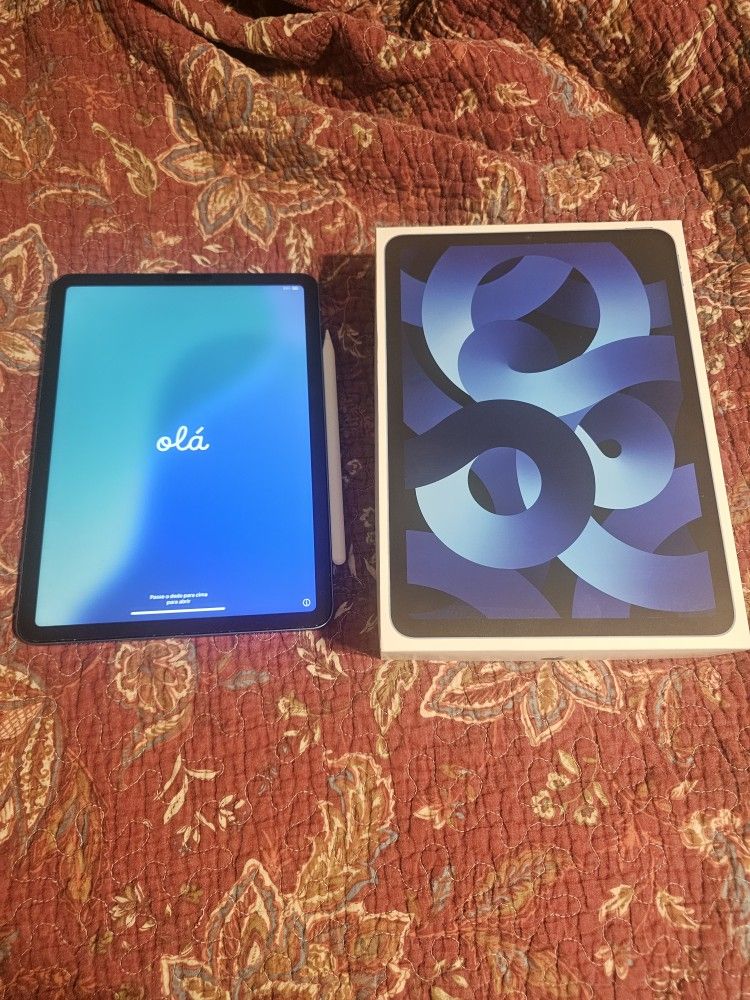 Apple iPad Air 5th Gen (10.9 inch, Wi-Fi, 64GB) Blue And Apple - Pencil (2nd Generation) - White