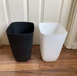 Waste basket  x 2