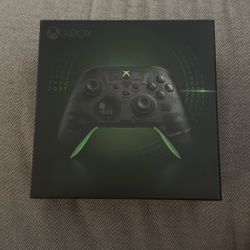 Xbox Wireless Controller – 20th Anniversary Edition