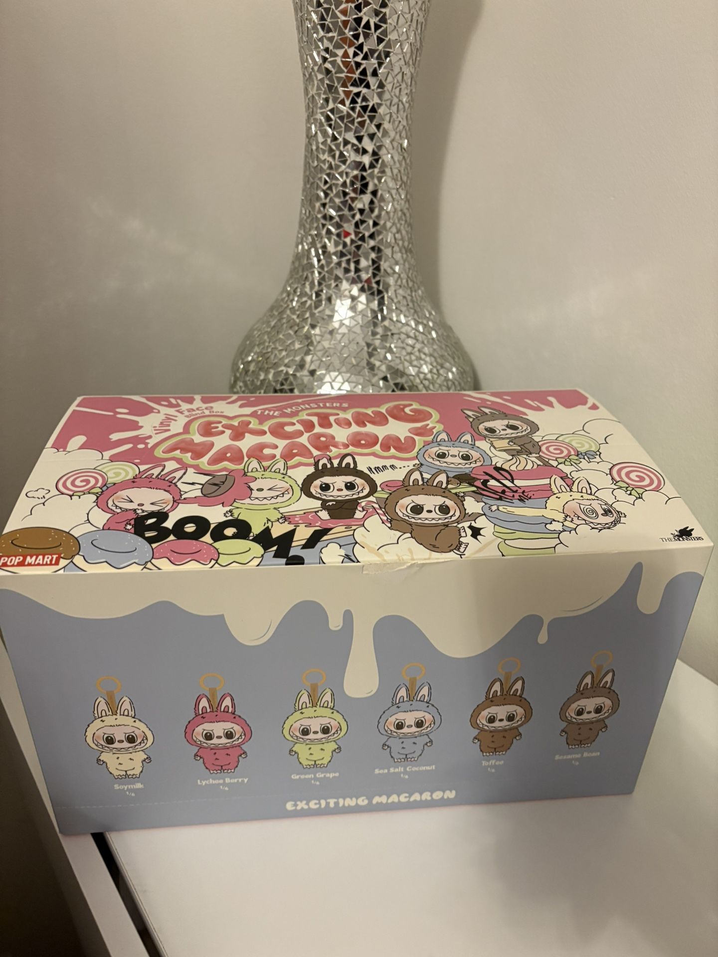 Authentic Popmart The Monsters Exciting Macaron Case And Let’s Checkmate Plush Pendent Bundle