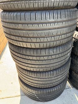 255/45r20 Pirelli Tires en excelentes condiciones de vida las 4