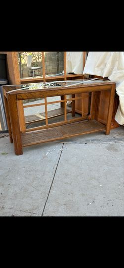 Entry table wood