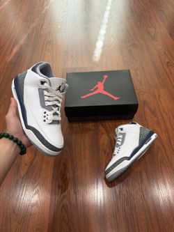 Jordan 3 Midnight Navy 