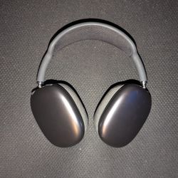 Space Gray Apple AirPods Max