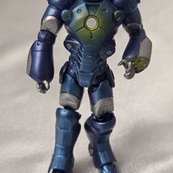 Hasbro 2010 Marvel Iron Man 2 Concept Series Deep Dive Armor 3.75" Figure