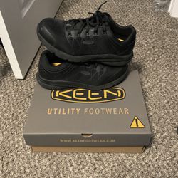 Keen Steal Toe Shoes Size 11