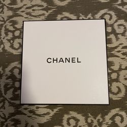 Chanel Box With Tissue And Cc Sticker Seal