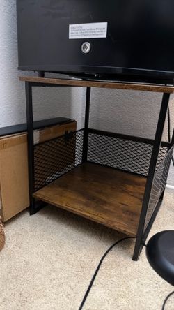 Night Stand with Storage Drawer