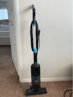 Black & decker small vacuum