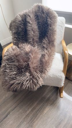‼️!! Beautiful Vintage Rocking Chairs!!!!🧡