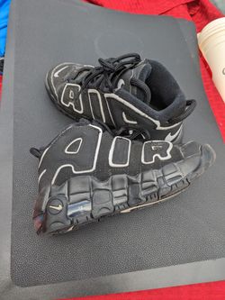 Nike Air Jordan More Uptempo Black Model 
