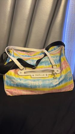 Juicy duffle bag