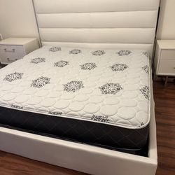 Bedroom set 1200$ for all plus mattress.