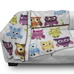 Gorgeous Owl Throw Blanket (NEW)