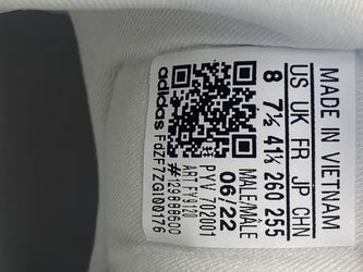 adidas gazelle silver green womens Men's Adidas Ultraboost Light main image 1