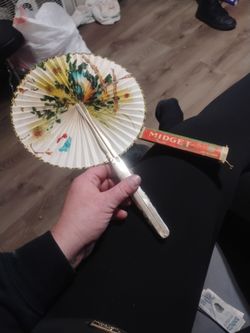 vintage Jub Tai Choon Midget Fan No. 104