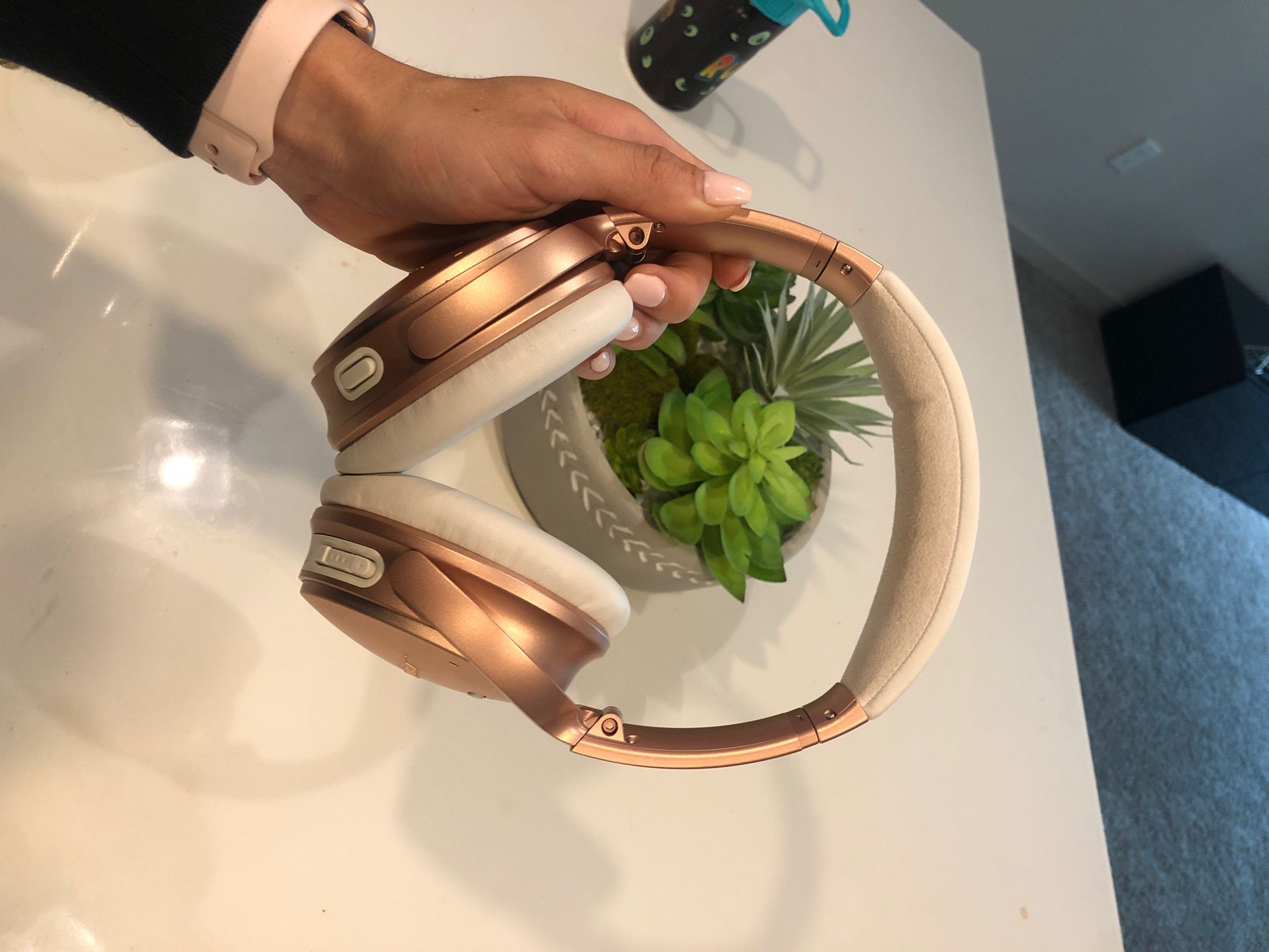 Bose headphones rose gold