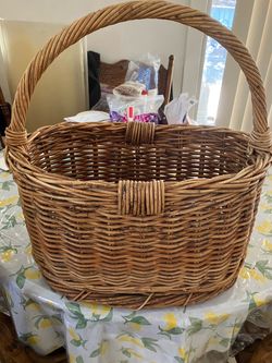 Big brown Basket
