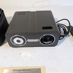 Yaber 1080P Projector