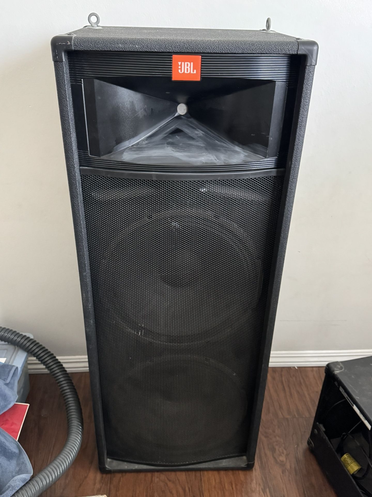 JBL Speaker