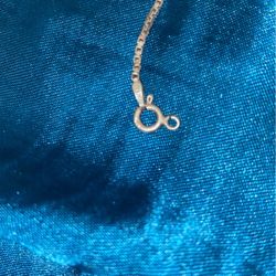 silver necklace 