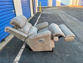 LAZYBOY POWER RECLINER ROCKER CHAIR