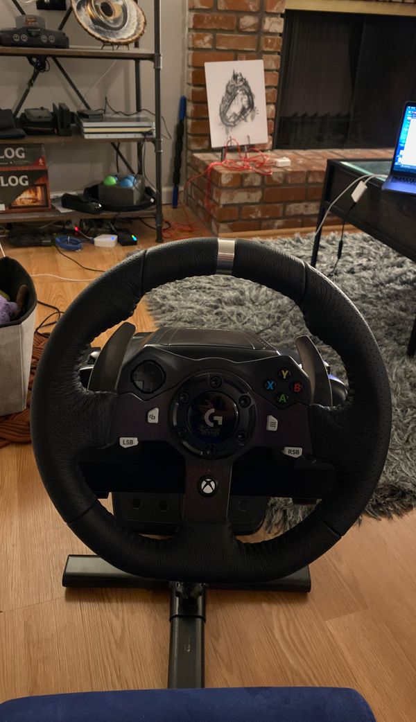 Logitech G920 racing wheel for Xbox and PC for Sale in Las Vegas, NV