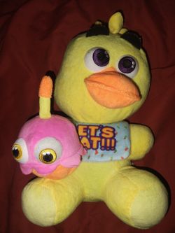 Five Nights at Freddy's - Chica and Cupcake Plush