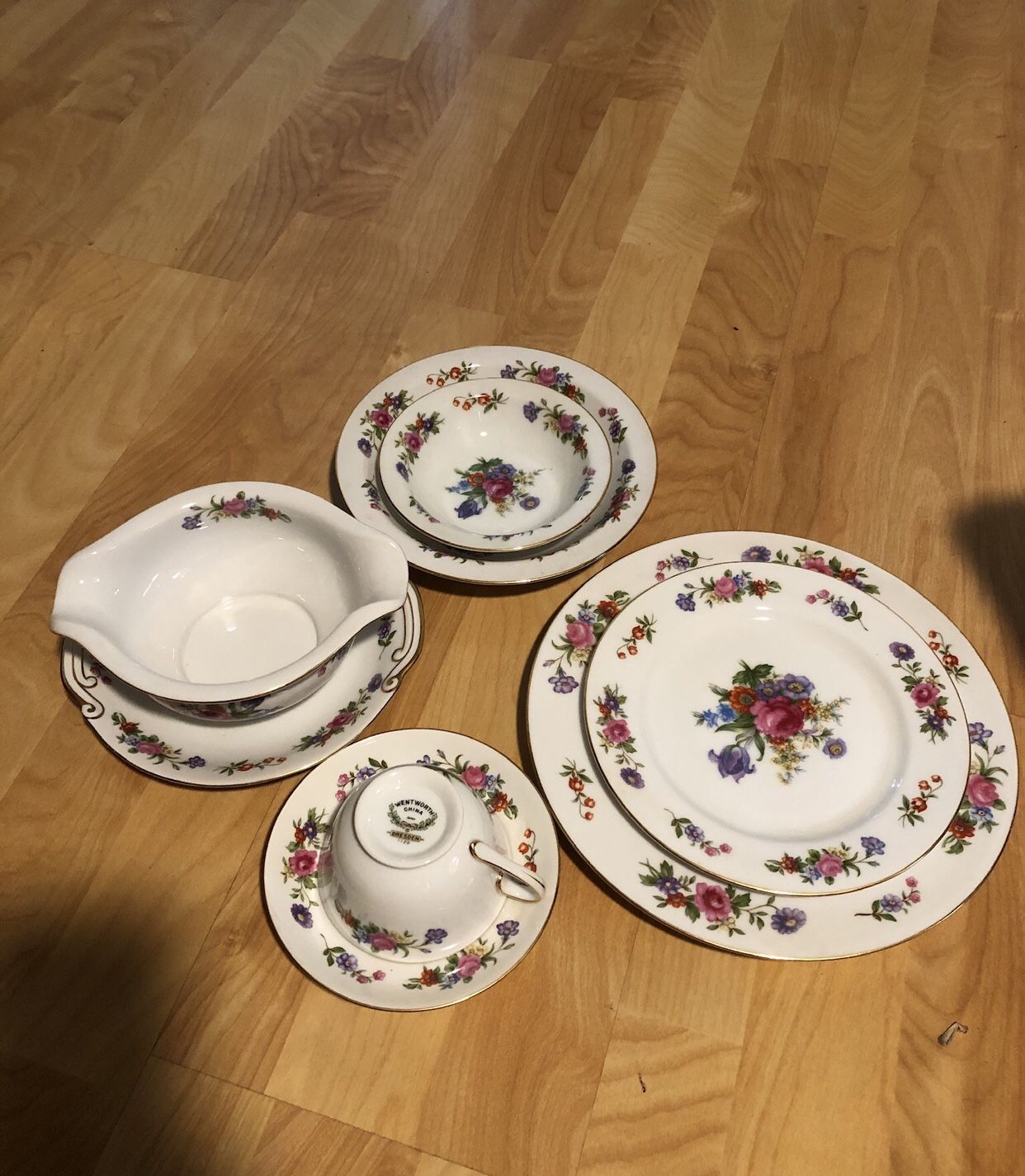Wentworth Fine China Dresden Collection 