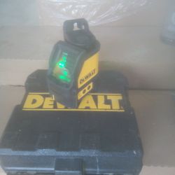 DeWalt Green Laser Level. 165 ft.