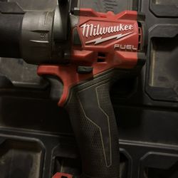 Milwaukee Drill Driver 