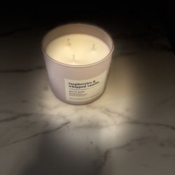 White Barn Raspberries & Whipped Vanilla Jar Candle, Light Pink, Multi-Wick, Soy