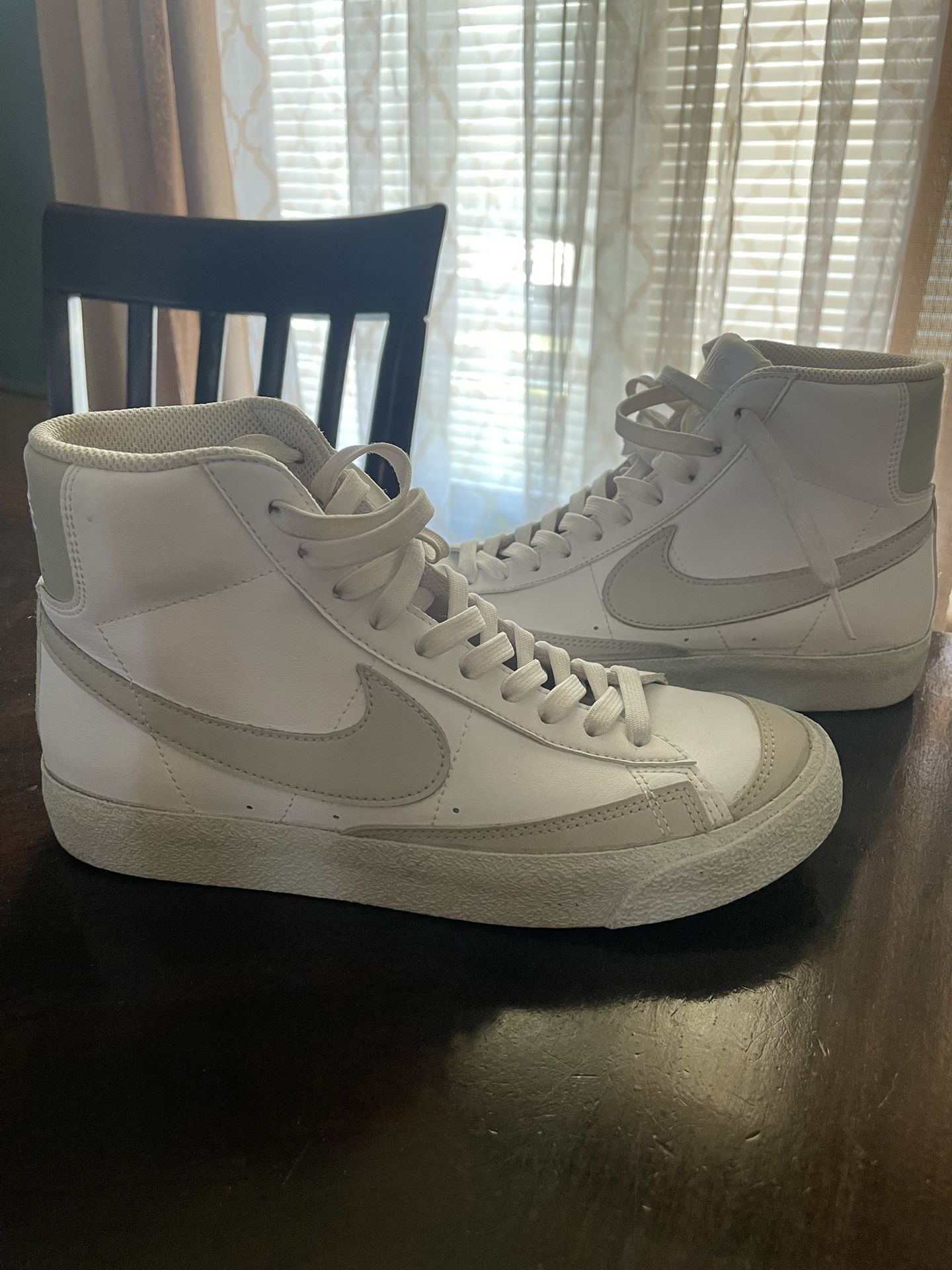 Nike Blazer Mid ‘77 Grade School Lifestyle Shoes