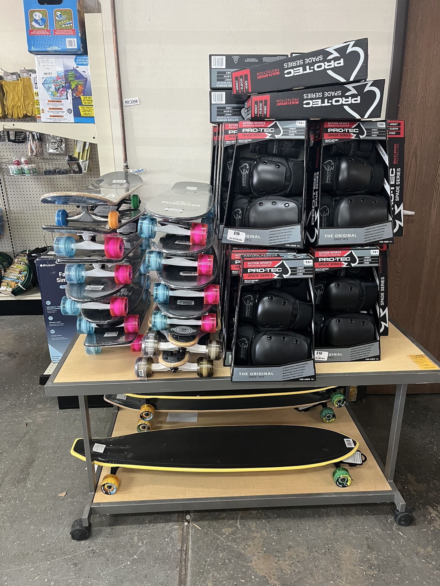 Skateboards / Knee pads Sets