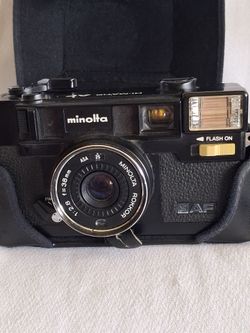 Minolta Hi-Matic AF 35mm Point & Shoot Film Camera From Japan